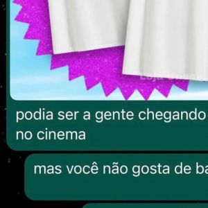 Podia ser a gente chegando assim para assistir a Barbie