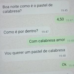Como é o pastel de calabresa?
