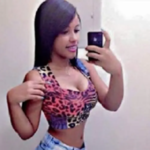 O triste caso da garota do Facebook que era solitária por causa da beleza