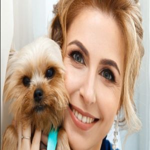 A Importância de Ter um Cão Cuidando do Seu Dono Enquanto Ele Está no Hospital