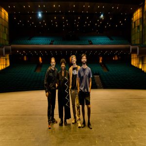Estreia “Luz e Neblina” espetáculo com Rejane Faria e elenco, no Palácio das Artes – Inspirado em “Noites de Cabíria”, de Fellini