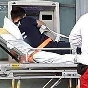 Parando no banco antes do hospital