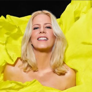 Paula Toller traz a para Belo Horizonte a turnê Amorosa no dia 25 de novembro no Arena Hall