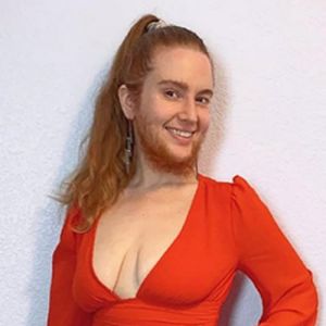 Mulheres barbadas: movimento incomum de beleza natural no Instagram