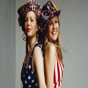 Review - Todas as Garotas do Presidente (1999)