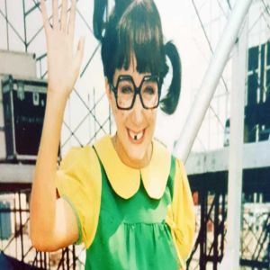 Intérprete da Chiquinha em ‘Chaves’ aparece ainda jovem em foto do passado ao lado dos filhos