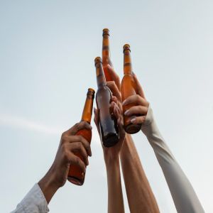 Cervejaria usa urina humana como fertilizante para cerveja