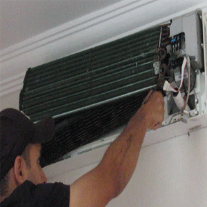 Limpeza de ar condicionado caixa condensadora!