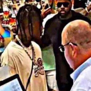 Estou esperando a mamãe