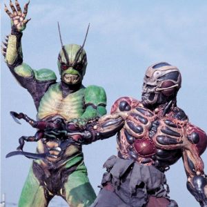 Obrigamos o Tiago do Ponto Cego a assistir Tokusatsu