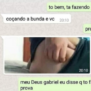 Daniel, o namorado totalmente sem o pudor masculino