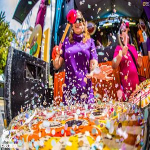 Carnaval do Distrital 2023 agita os foliões em BH