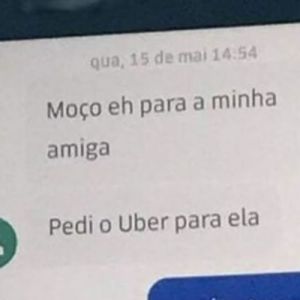 Quando você tem uma amiga fofoqueira