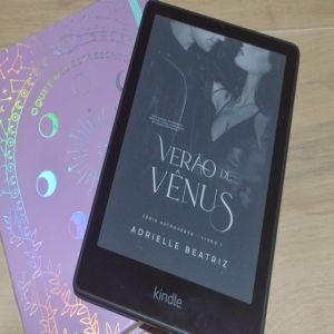 Resenha literária: Verão de Vênus