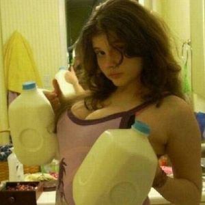 Como eles tem coragem de postar isso no Facebookk?