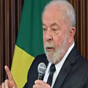 Nos Brics Lula critica Otan