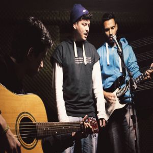 Antena Ligada: Banda Hamlets lança série de entrevistas com artistas independentes e outras novidades