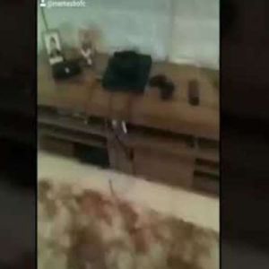 O caso do PS4 com umas mensagens estranhas...