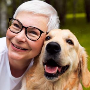 As Principais Raças de Cachorro para idosos: Companheiros Perfeitos
