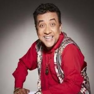 Paulinho Gogó estreia seu novo show 