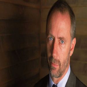 O dia em que conversei com Xander Berkeley, o Gregory de Walking Dead