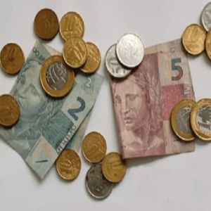 Você consegue acertar a quantia exata de dinheiro que tem nesta imagem? É mais difícil do que imagina