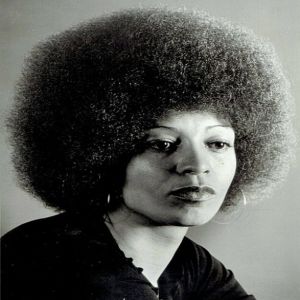 Black Power: a origem do penteado de luta e poder