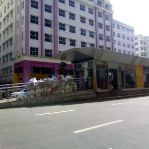 Estação em reforma e haja transtorno