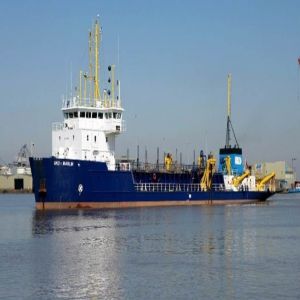 Draga faz explodir provável bomba da Segunda Guerra Mundial