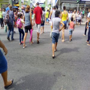 Consumidor volta a gastar em 2021