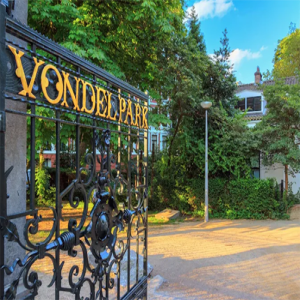 Você conhece o Vondelpark? Ele tem uma regra MUITO bizarra!