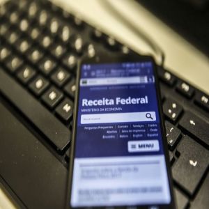 Perdeu o prazo para a entrega do Imposto de Renda? Veja como declarar com atraso