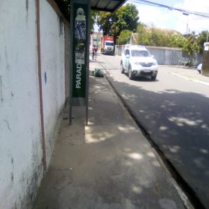 Entulhos foram retirados (Antes e Depois)