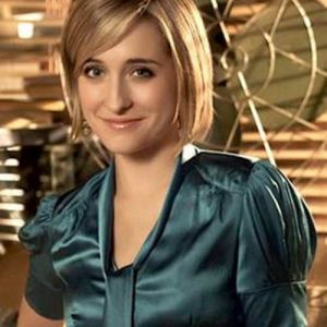 Smallville: O que aconteceu com Chloe Sullivan após o fim da série? 