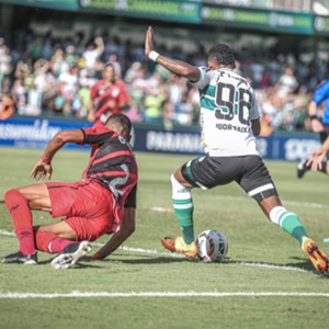 Coritiba empata com Athletico-PR e garante vaga na final do Campeonato Paranaense 2022