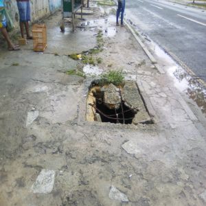 Buraco enorme na Caxangá