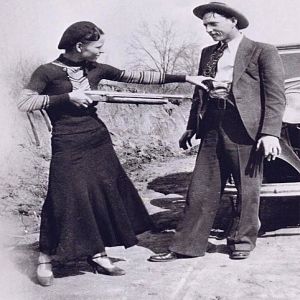 Conheça a história dos criminosos mais famosos do mundo - Bonnie e Clyde