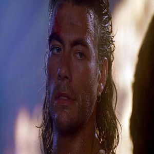 O Alvo: Ator de ‘A Múmia’ trabalhou ao lado de Jean-Claude Van Damme no filme