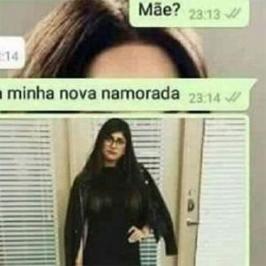 O caso misterioso de uma mãe que conheceu Mia Khalifa na revista da Avon