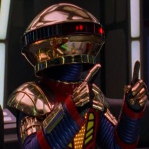 Conheça o ator por trás do personagem Alpha em ‘Mighty Morphin Power Rangers’
