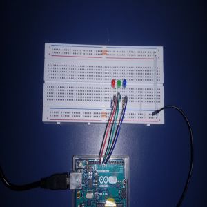 Criando cores RGB usando 3 leds (cores do arco-íris) 