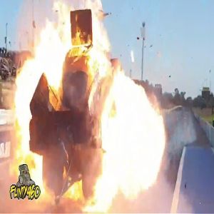 Carro explode ao usar nitro em corrida