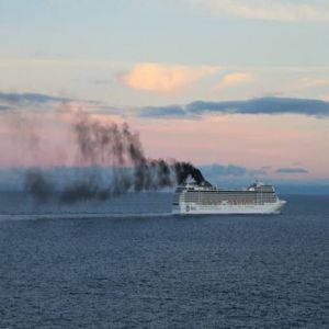 Quem polui mais? Navios, carros ou aviões?