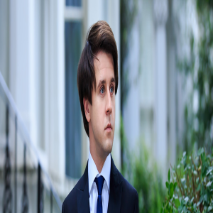 Vitaly Pisarenko Pianista russo se apresenta na Série Concertos Gerdau