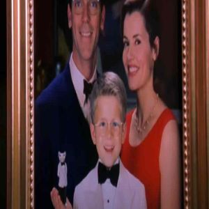 Nostalgia: Aos 32 anos, ator mirim de ‘O Pequeno Stuart Little’ aparece ao lado da namorada no Instagram