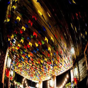 Arraiá do Porcão música boa, comidas típicas, tradição e muita alegria!