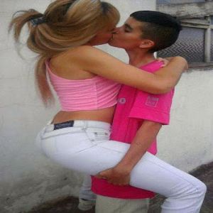 Como pegar lindas mulheres sendo feio e mago