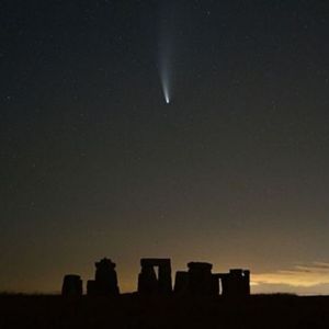 A Nuvem Misteriosa de gelo que envolve o Sistema Solar