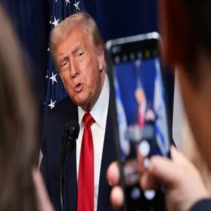 Atualmente Trump precisa explodir alguns alvos na Venezuela