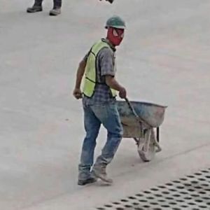 Explorando o humor sem explicação: Uma jornada pelas imagens inusitadas e hilárias